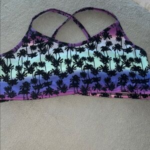 No Boundaries Tropical Print Sports Bra